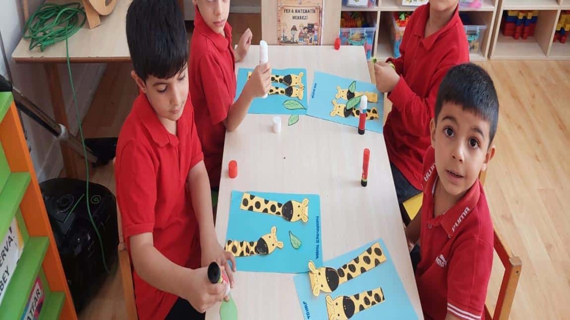 Zürafa Sanat Etkinliği